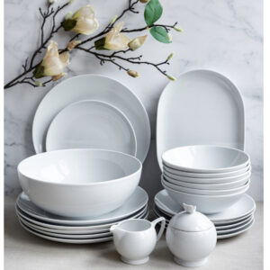 Serwis obiadowy 59 elementów dla 18 osób - dla KGW