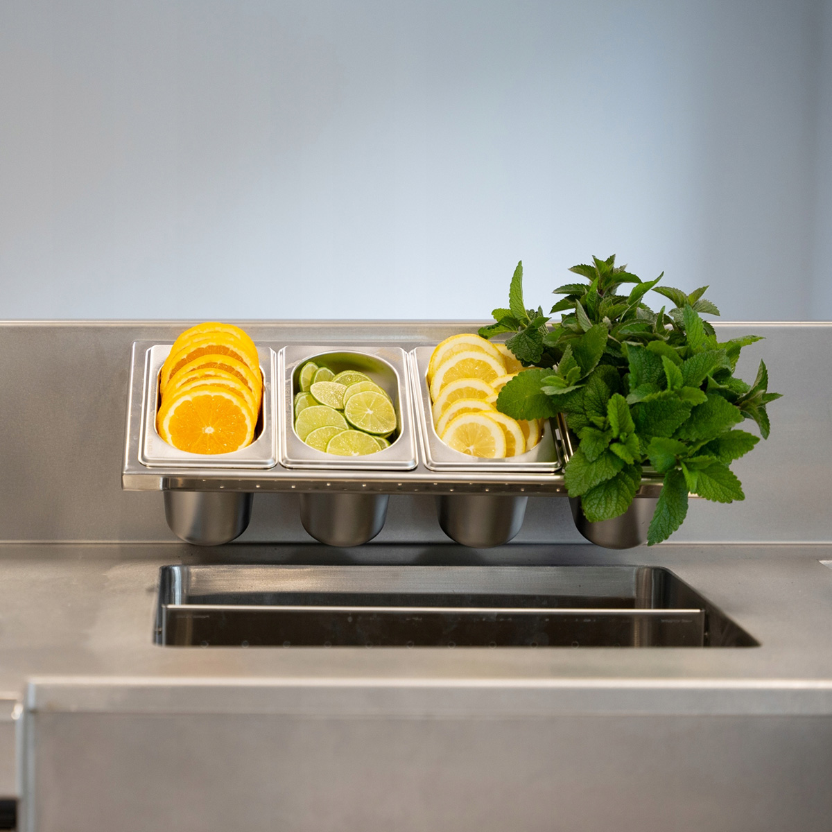 pojemnik ze stali nierdzewnej GN 1/4 100 mm - obrazek 10