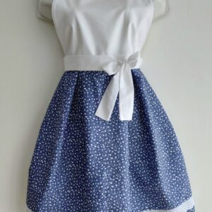 Piękny fartuszek jak sukienka z logo dla KGW